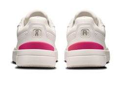 Женские кроссовки On The Roger Advantage - white/pink