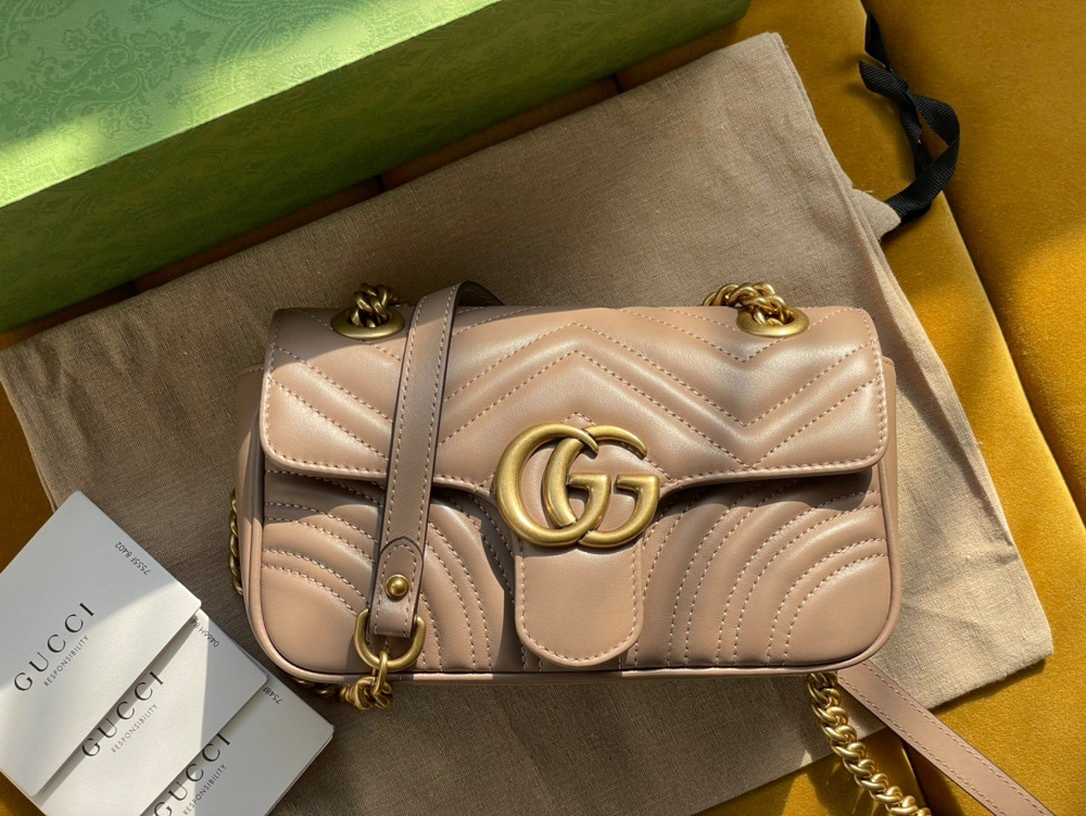 Gucci Marmont 22 cm