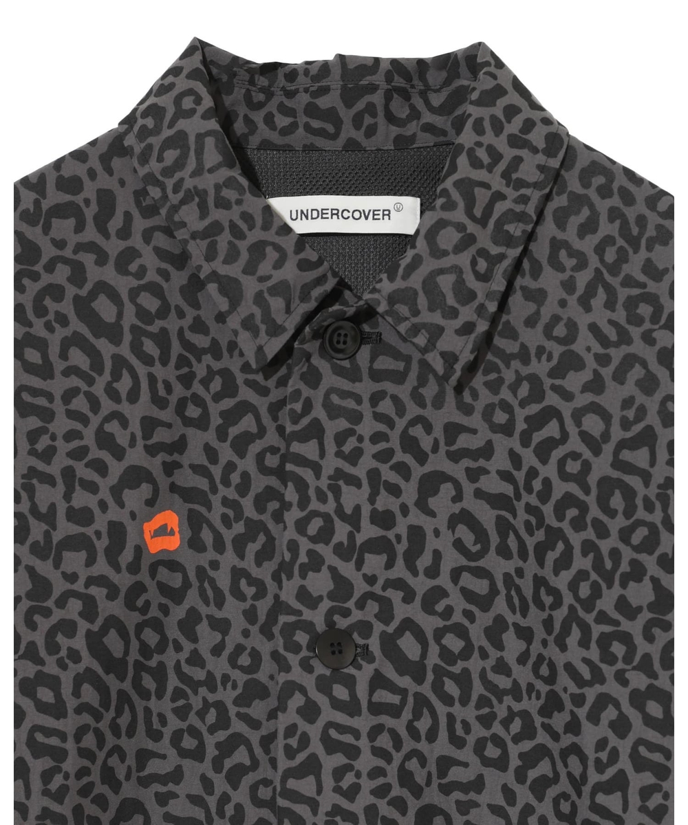 UNDERCOVER КУРТКА СЕРАЯ С ПРИНТОМ