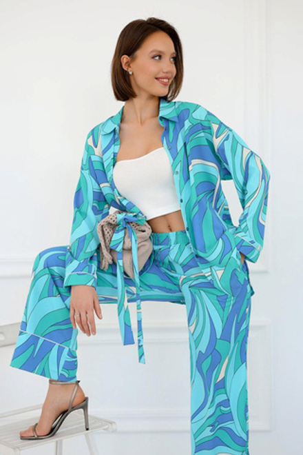 Костюм брючный