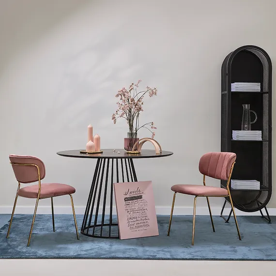 Стул Eirill, розовый велюр с золотыми ножками