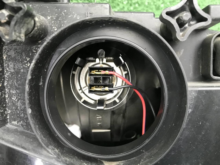 Фара левая Lada Niva Travel (2020-н.в.) галоген