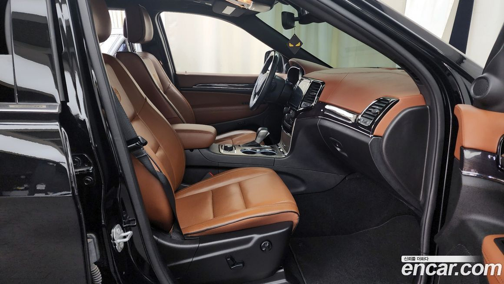 Jeep Grand Cherokee 3.6 Overland (03.2021)