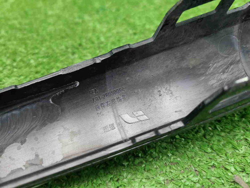 Молдинг переднего бампера левый Lixiang L9 22-нв