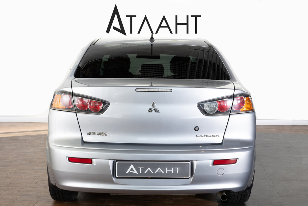 Mitsubishi Lancer, 2010 год