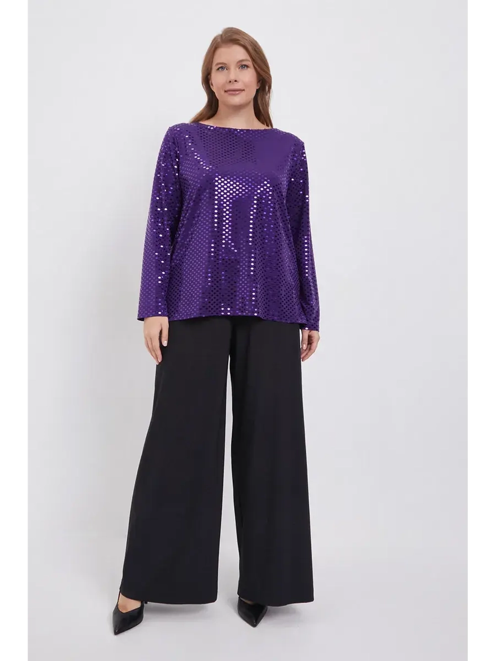 Блузка нарядная с пайетками