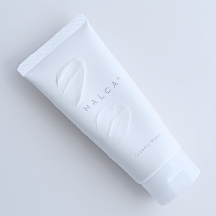 Увлажняющая кремовая пенка для умывания HALCA Creamy Wash