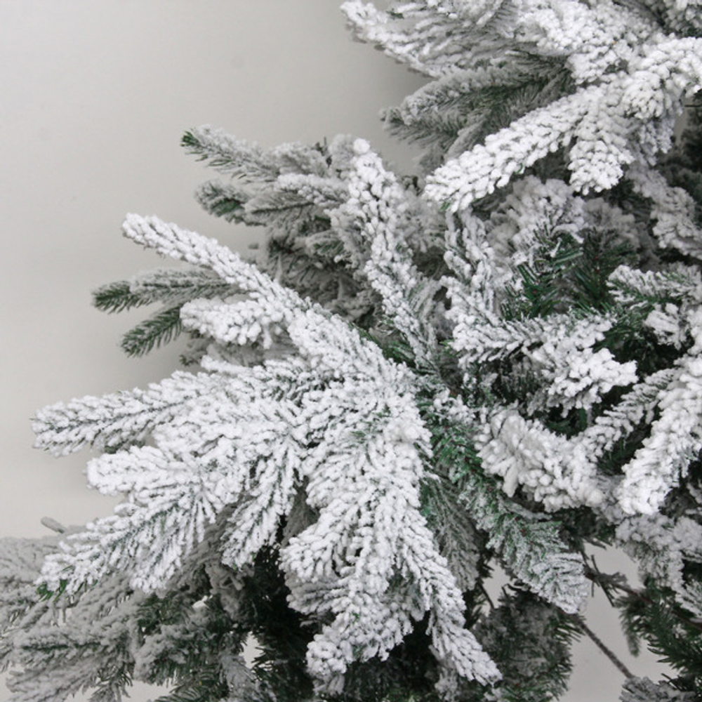 Ёлка светодиодная «Лесное сияние» 180 см (952 ветки 400 ламп LED), резина