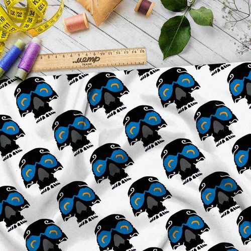 Ткань сатин сахарные черепа на белом фоне