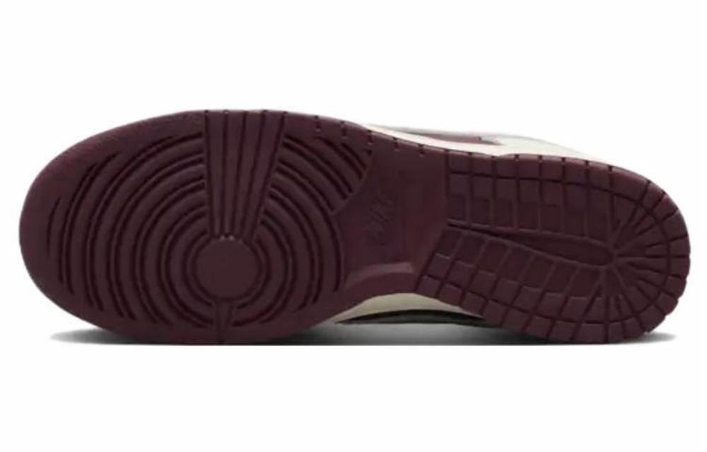 Кроссовки Nike Dunk Low "Night Maroon And Medium Soft Pink"