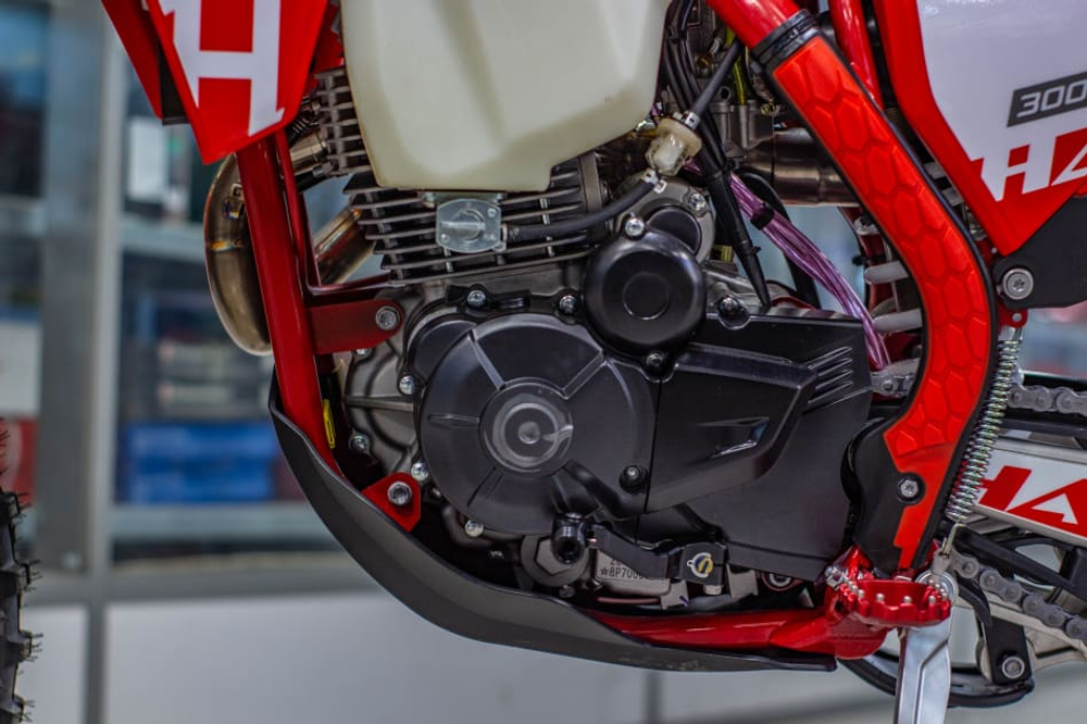 Мотоцикл кроссовый эндуро HASKY F6 Racing 175FMN PR300
