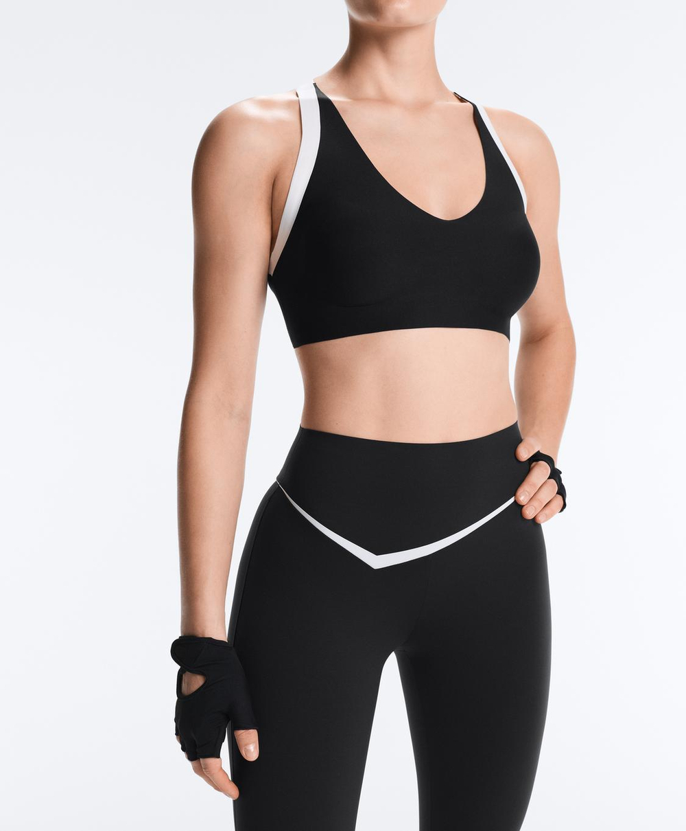 OYSHO Легинсы Perfect-adapt с высокой посадкой и контрастными деталями длиной до щиколоток, черный