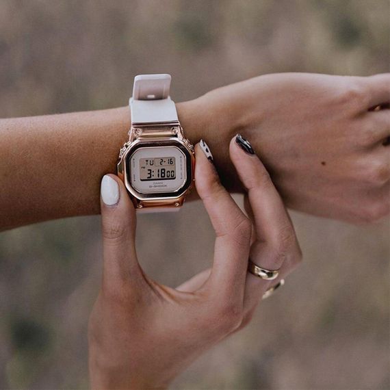 Женские часы Casio G-Shock GM-S5600PG-4E