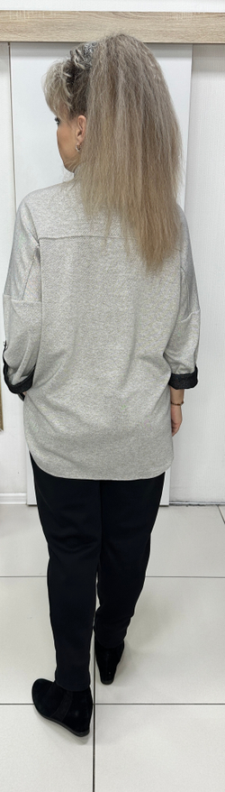 Трикотажный блузон-поло с изображением города