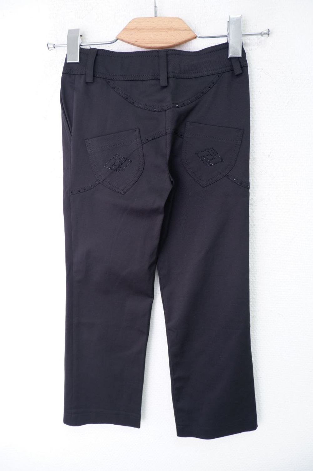 Брюки базовые на 7 лет, новые