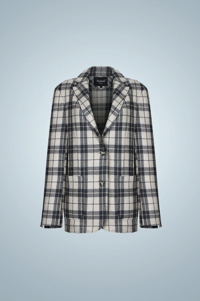 Жакет с необработанными швами