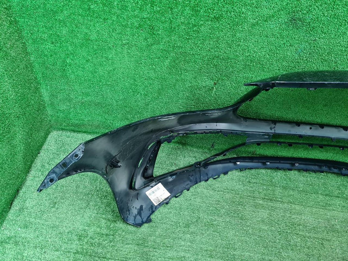 Бампер передний Mercedes C w206 (2021-н.в.) AMG