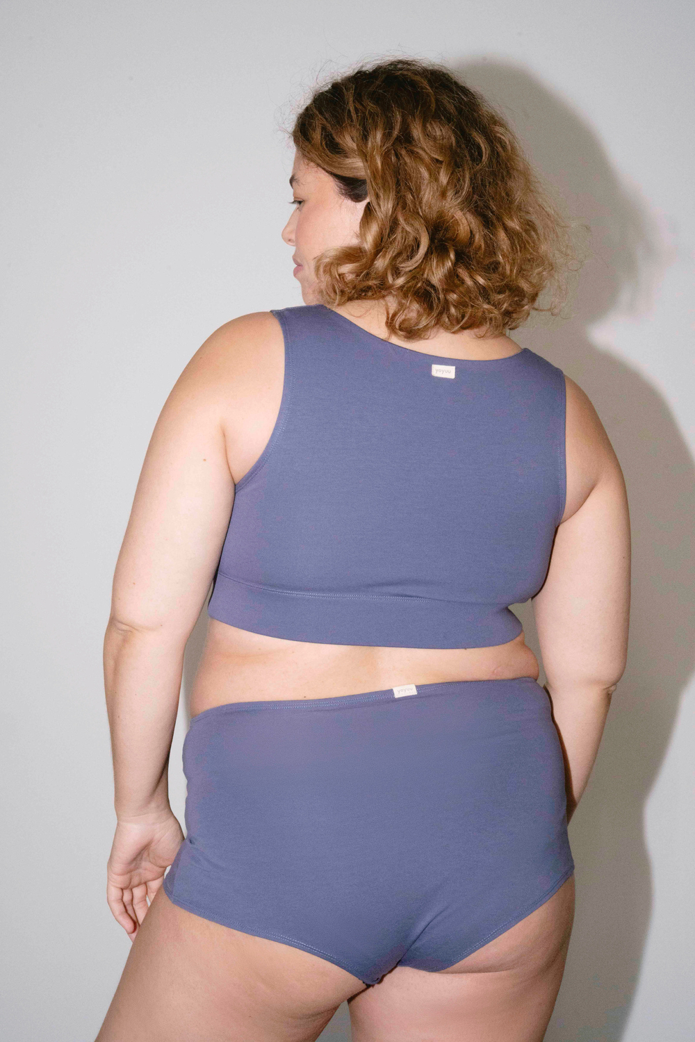 Бралетт №23 с квадратным вырезом и закрытой спиной | + цвета