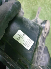 Корпус воздушного фильтра Audi A4 4 B8 (2007-2015)