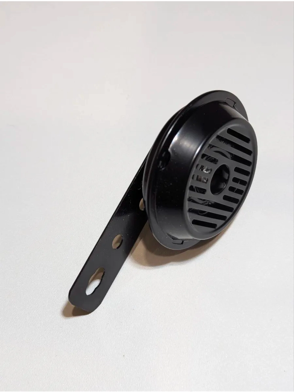 --  Сигнал звуковой 12V для мотоцикла, мопеда, скутера