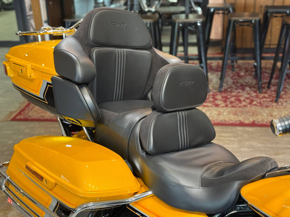 Harley-Davidson CVO Road Glide Limited 2022 (с НДС)