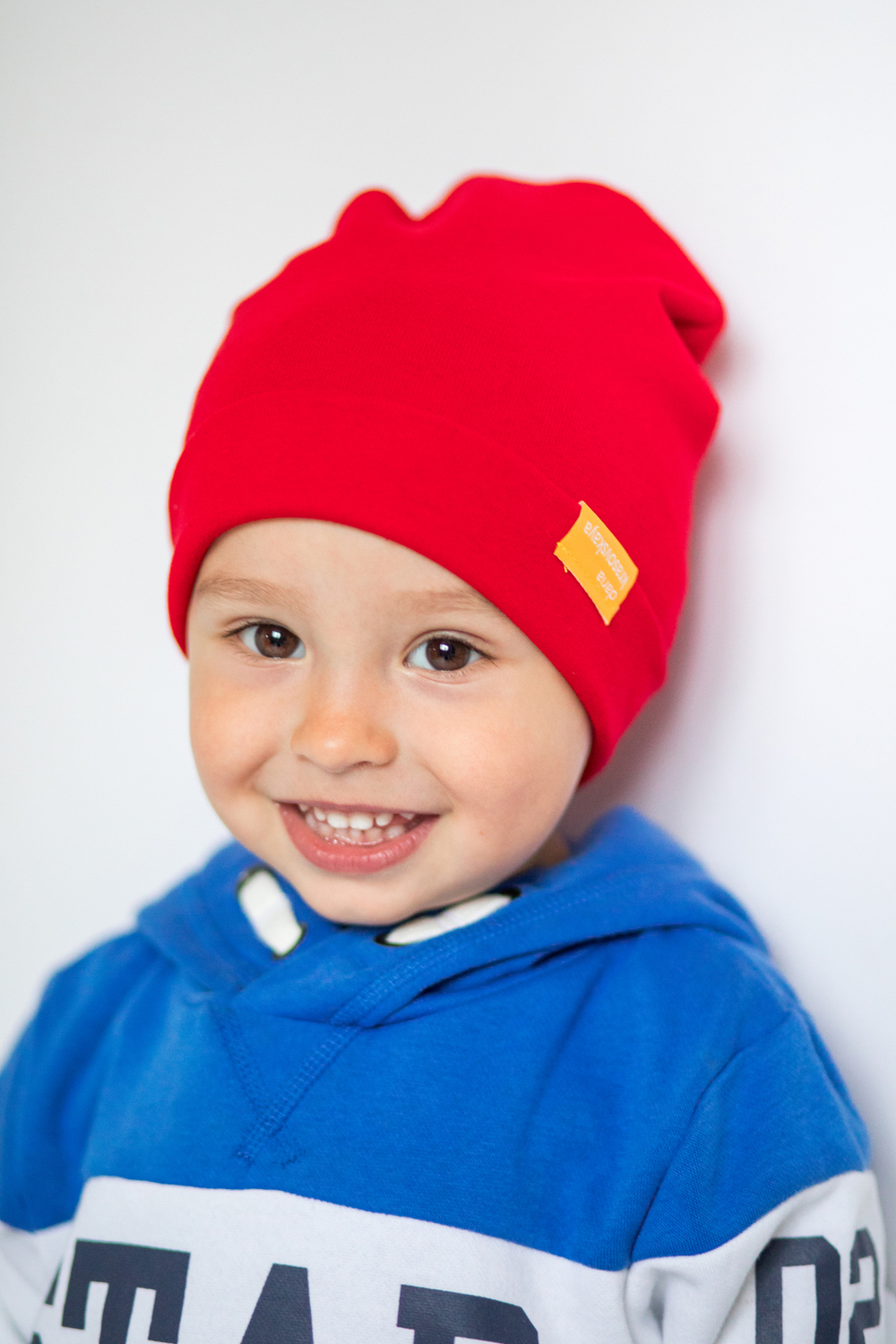 детская шапка хлопковая гладкая красная