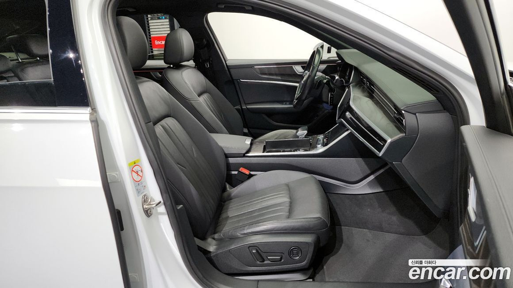 Audi A6 (C8) 40 TDI Premium (06.2020)
