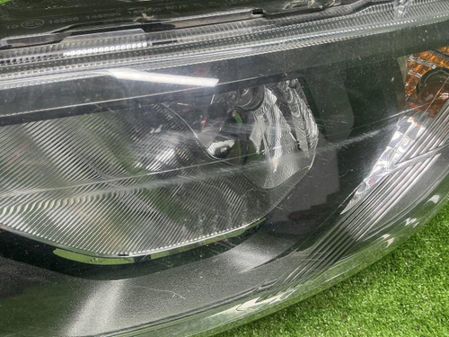 Фара левая Lada Granta (2018-н.в.) галоген