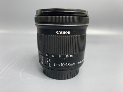 Canon EF-S 10-18mm 4.5-5.6 IS STM Маленькие сколы