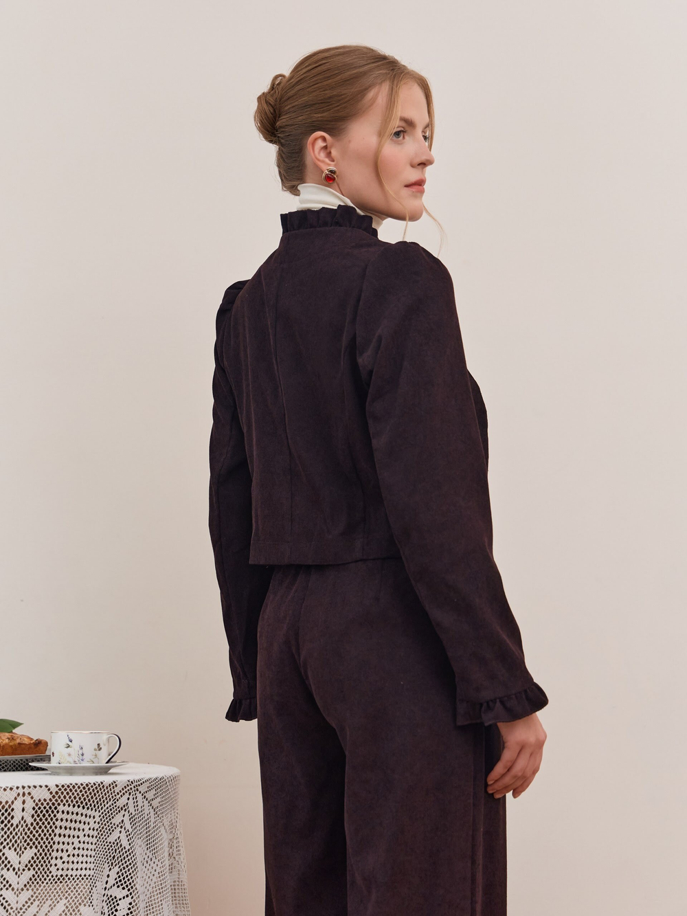 Жакет вельвет укороченный