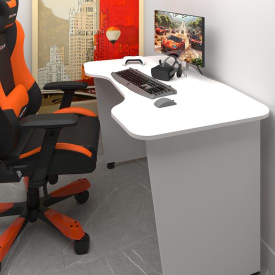 белый / белый