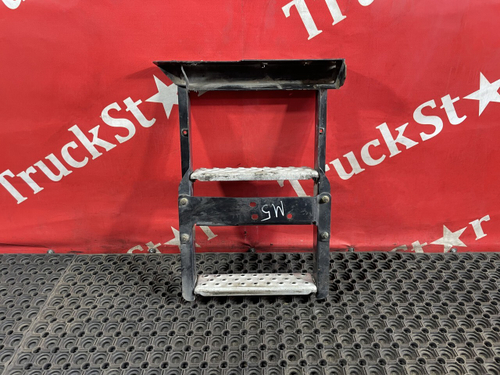 Подножка бака AdBlue 2016г.