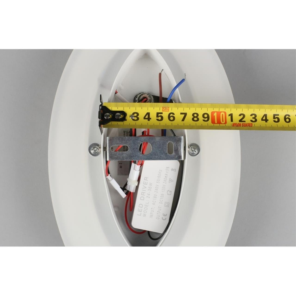 Настенный светодиодный светильник Omnilux Comerio OML-01901-25