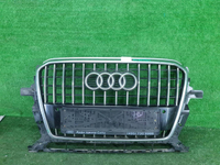Решетка радиатора Audi Q5 1 8R (2012-2017)