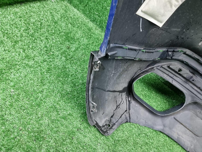 Бампер задний Hongqi HS5 (2019-н.в.)