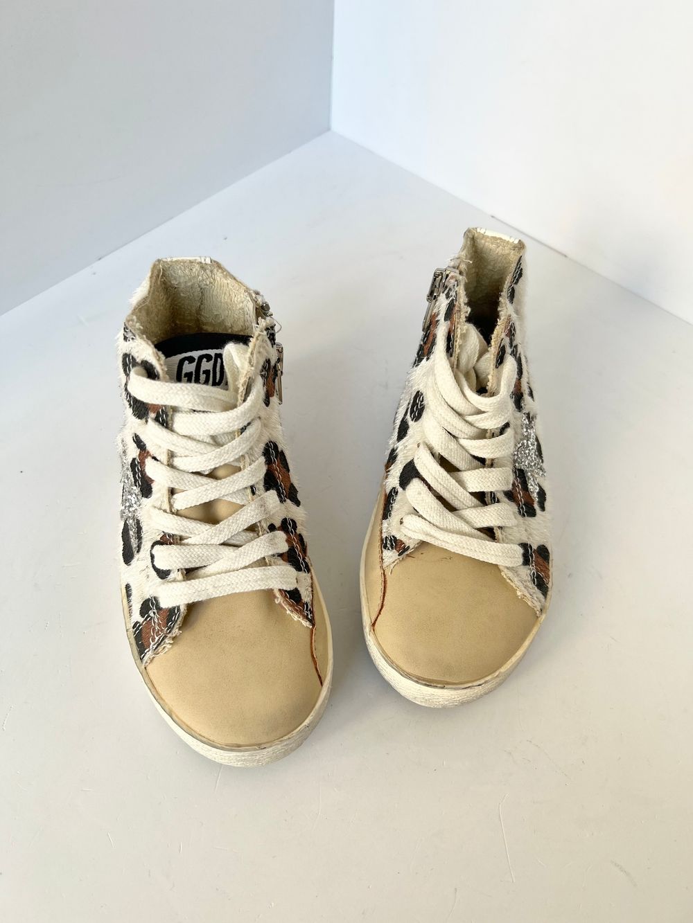 Кеды Golden Goose новые, 22
