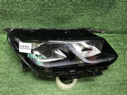 Фара правая Geely Coolray (2019-2024) LED