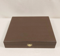 Сувенирная тарелка "Российские города" с росписью (лаковая миниатюрная  живопись)