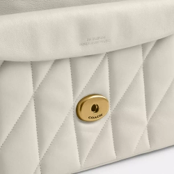 COACH СУМКА ЧЕРЕЗ ПЛЕЧО TABBY 26 С МЯГКОЙ ПОДКЛАДКОЙ, БЕЛЫЙ