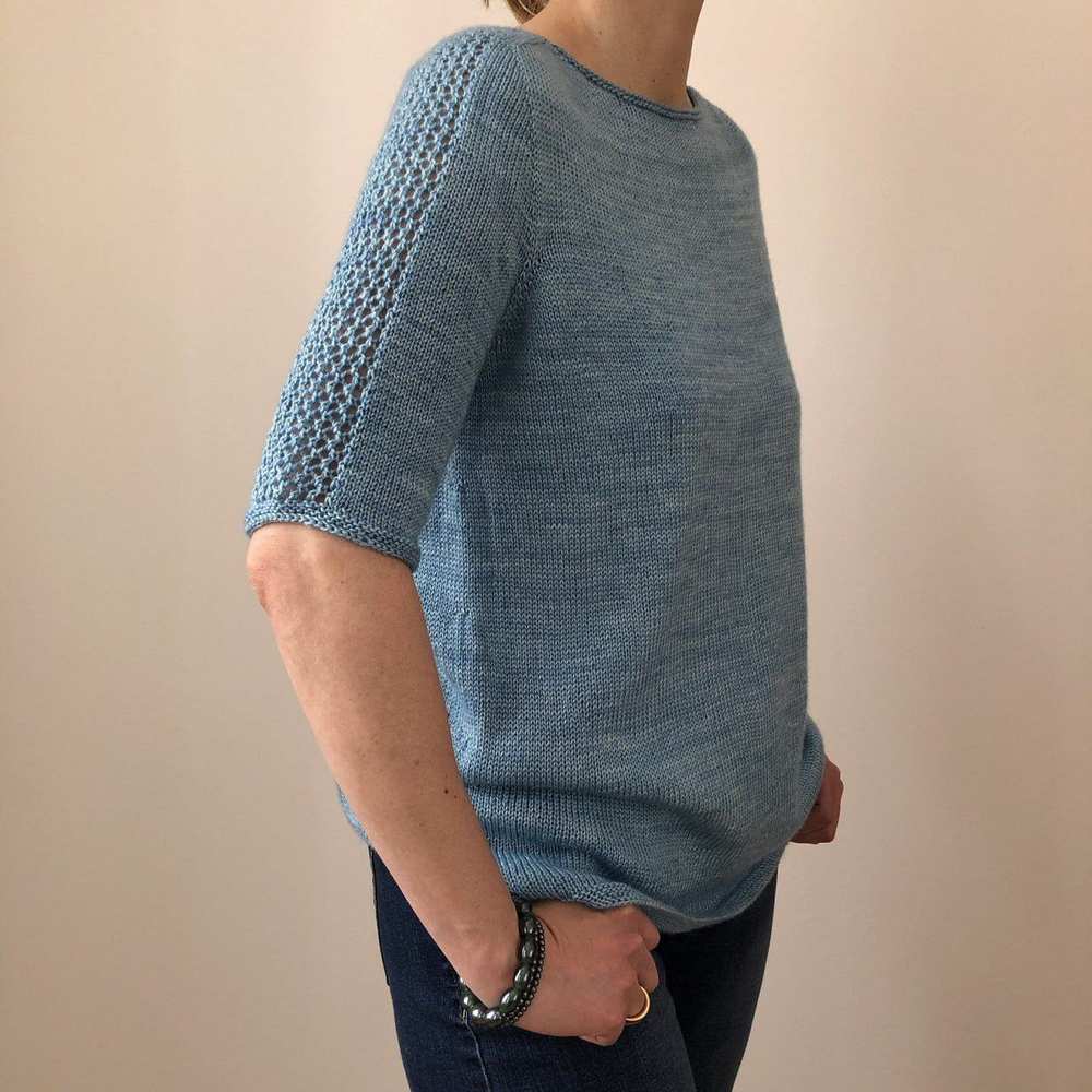 Описание по вязанию топа спицами "Mavi Yaz"