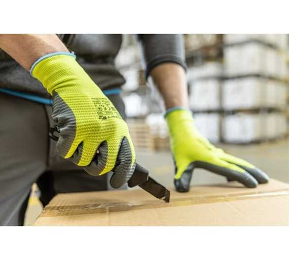 Перчатки рабочие с нитриловым покрытием гофрированные VECHTE Högert (12 пар), арт. HT5K761