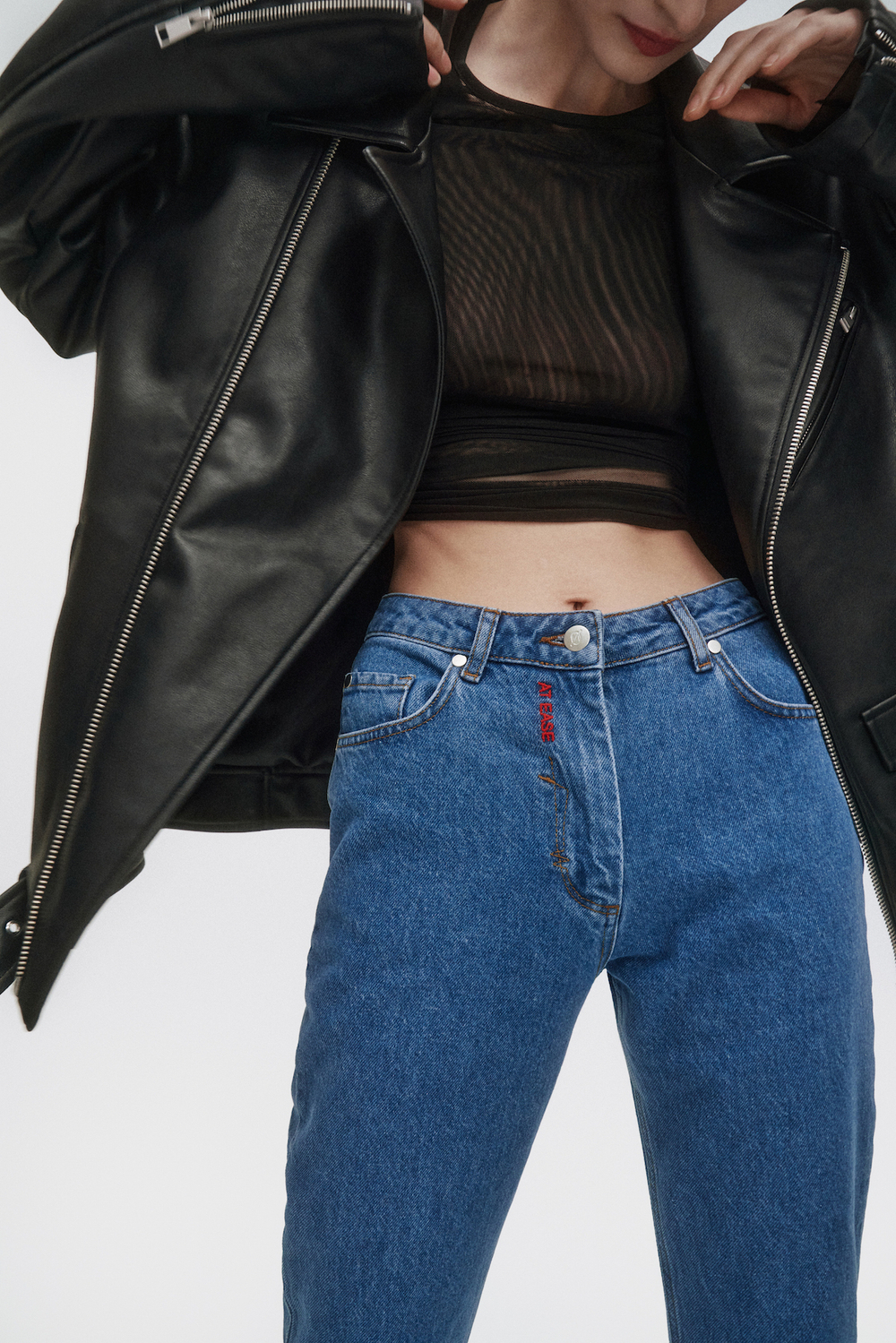 Джинсы женские bootcut синие Woman Jeans Bootcut Dark blue