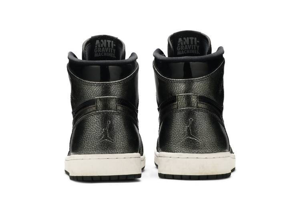 Кроссовки Jordan Air Jordan 1 Retro "Black Patent"