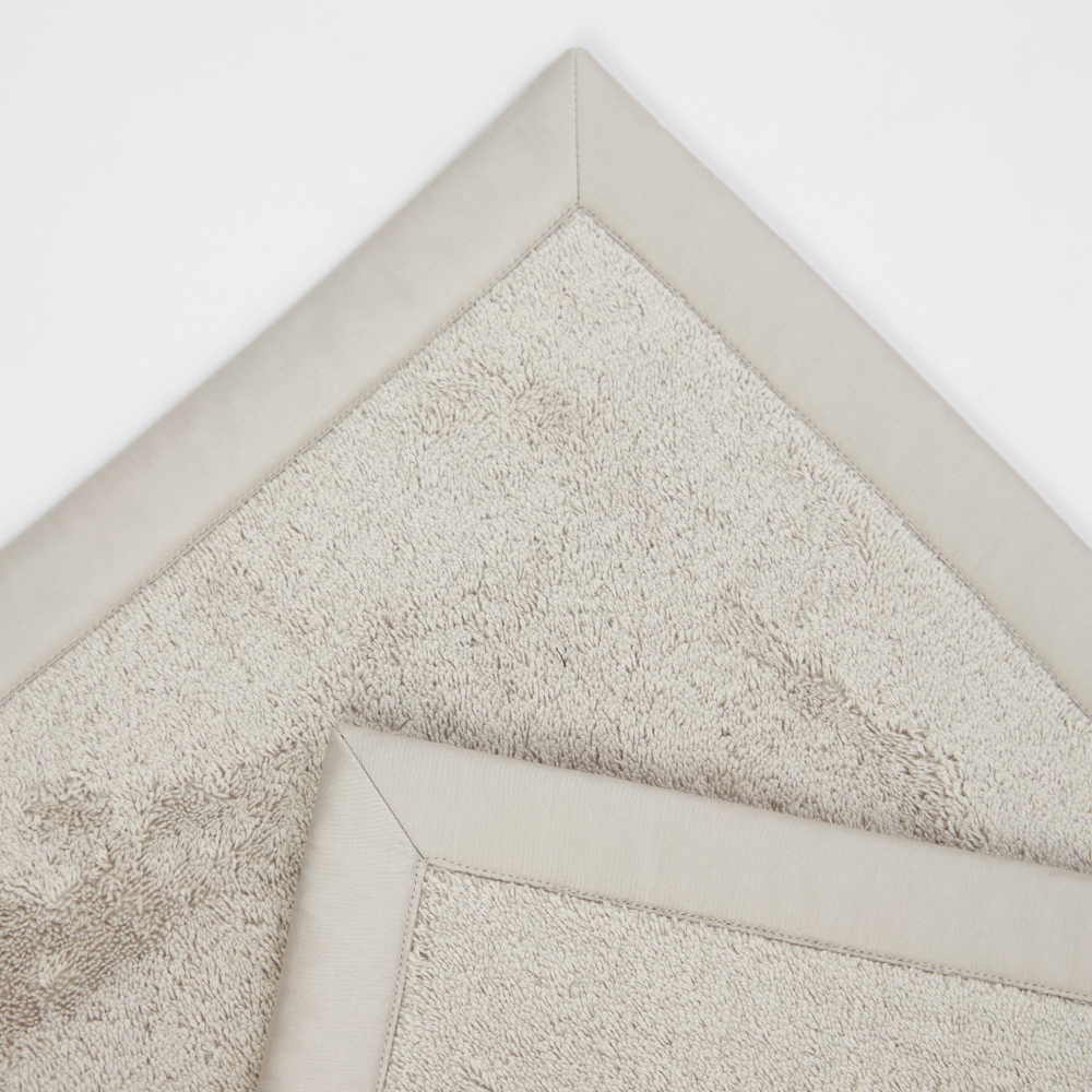 Коврик для ванны 50х75см Claire Batiste Atelier Adour серый