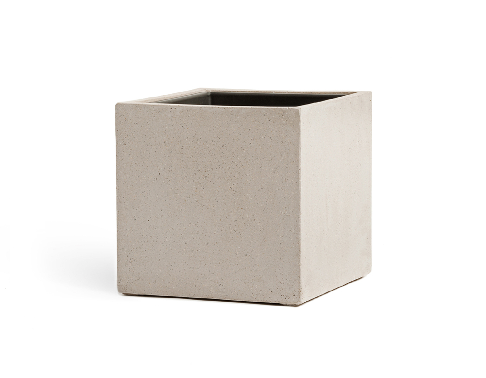 Кашпо TREEZ Effectory Beton Куб Белый песок (без тех. горшка) 60х60х60 см 41.3317-02-005-BE-60