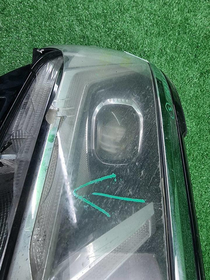 Фара правая VW Teramont (2021-н.в.) LED