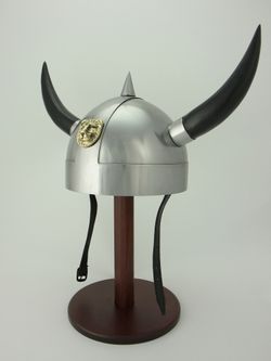 Nautical Шлем викинга с рогами