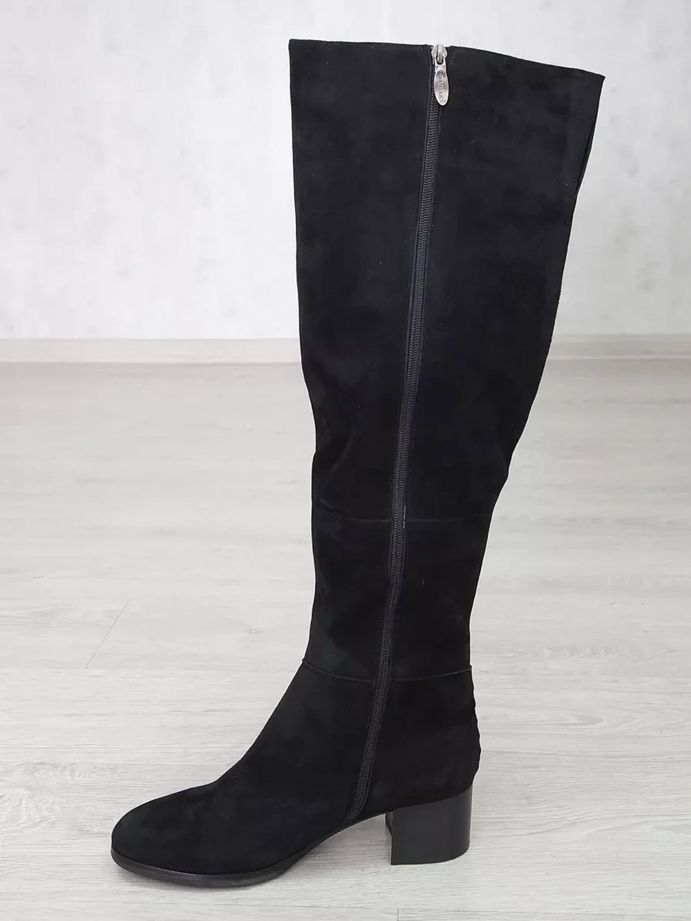 Ботфорты женские зимние