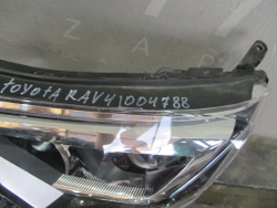 Фара левая LED Toyota RAV4 IV (XA40)  Б/У Оригинал 8118542680