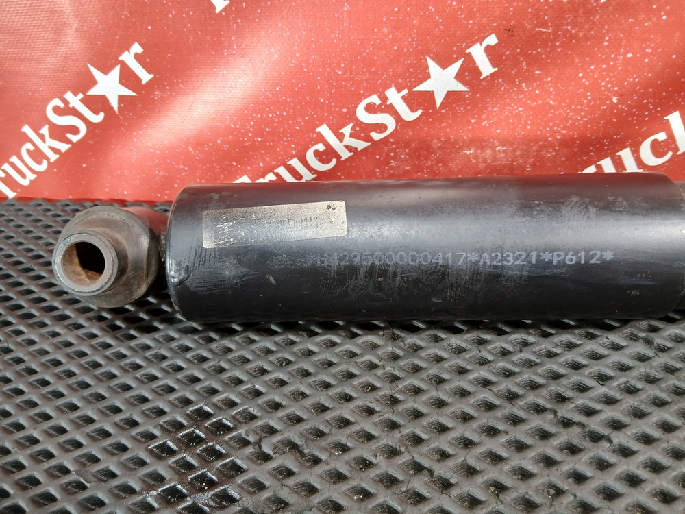 Амортизатор задний 2023г